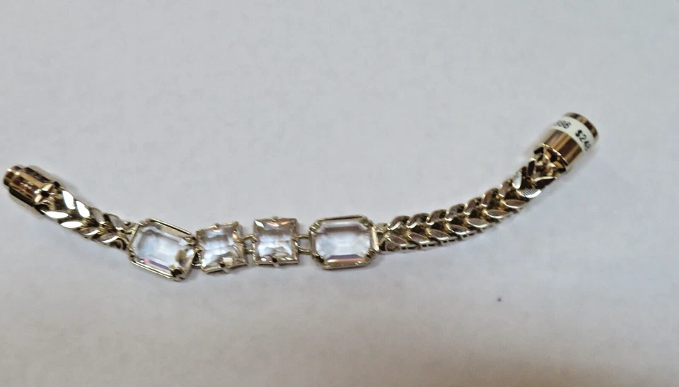 Pulsera de cadena de cristal dorado FURLA brazalete cristales circonita cúbica nueva con etiquetas $298 Foto 2 de 4