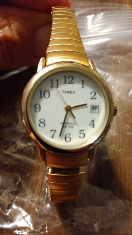 Vintage Timex Wrist Watch With Indiglo Some wear. Band Has Missing Gold Piece.