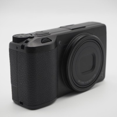 Mint in Box] Ricoh GR III 24.2MP APS-C Compact Digital Black