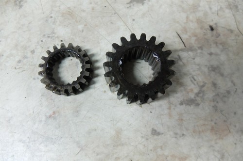 81 Honda CM 200 CM200 T Twinstar engine primary drive gears gear - Picture 2 of 3