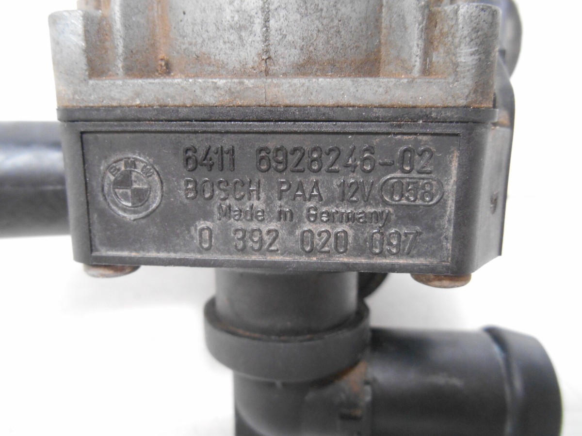 Additional Water Pump BMW E90 2008 6411-6928246-02 Additional Water Pump BMW E90 2008 6411-6928246-02