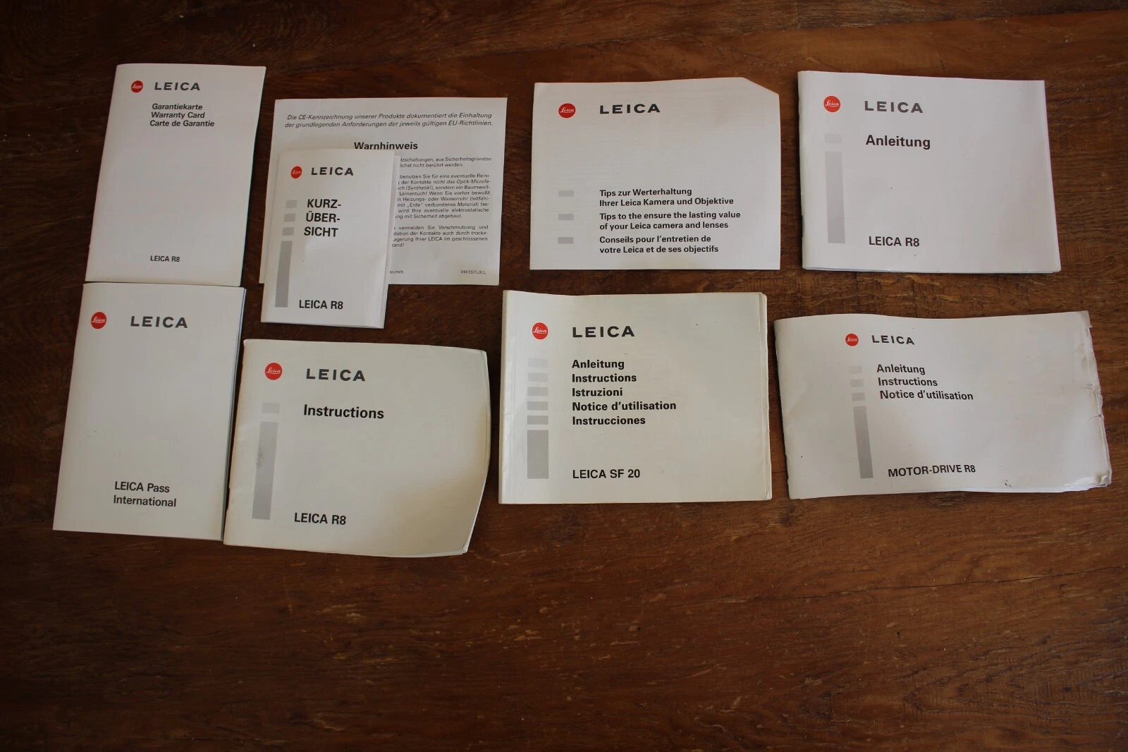 Lot of Leica R8 SF 20 Instruction Manuals
