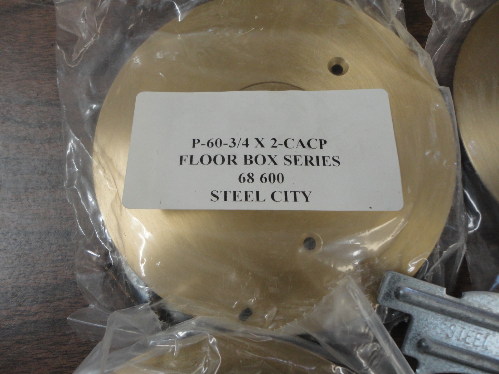 "NEW" "Box of Four" Steel City P 60 3/4 2 CACP Brass Carpet Plates