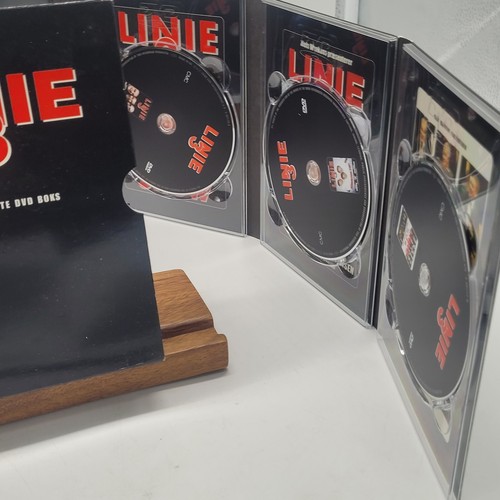 Rare Import "Linie 3" 6x DVD Box Set Foreign EU Den Komplete Boks - Picture 2 of 5