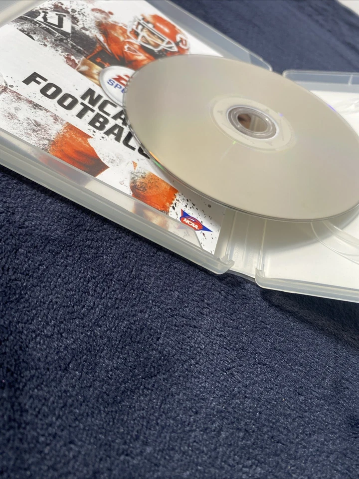 NCAA Football 10 Sony PlayStation 3, 2009 EA Sports CIB w/ Manual Video Game - Image 4 of 4