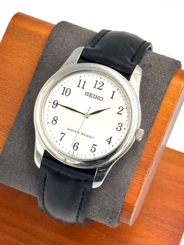 vintage seiko 35mm Men Quartz Watch 7N01-0EF0 New Battery -f1042