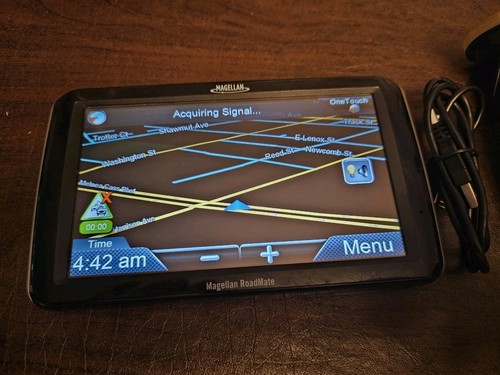 Magellan Roadmate 9212T-LM GPS Navigation Lifetime Maps - Picture 2 of 5