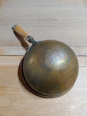 VINTAGE ATLAS METAL SPINNING CO. ZABAGLIONE COPPER POT PAN 8.5''  W/ WOOD HANDLE