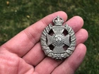 Vintage WW2 RIFLE BRIGADE military cap badge