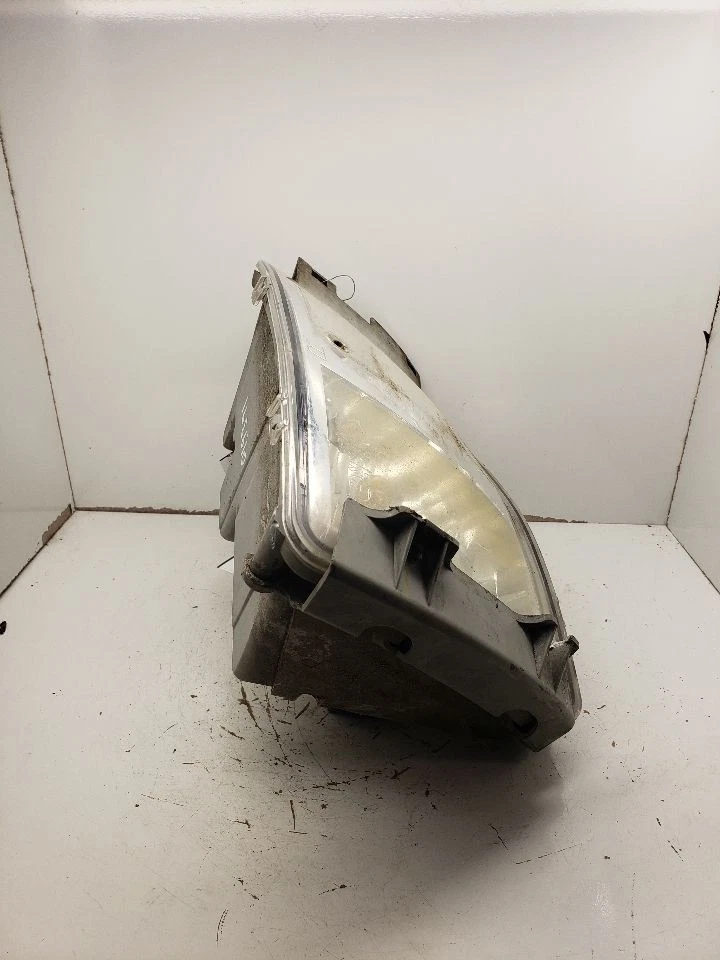 Passenger Right Headlight Halogen Fits 05-11 STS 1323756 - Image 4 of 4