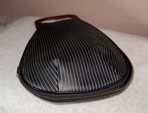 RARA borsa a mano Funky vintage manico superiore bocca larga cerniera MCM borsetta - gessata - Foto 20 di 24