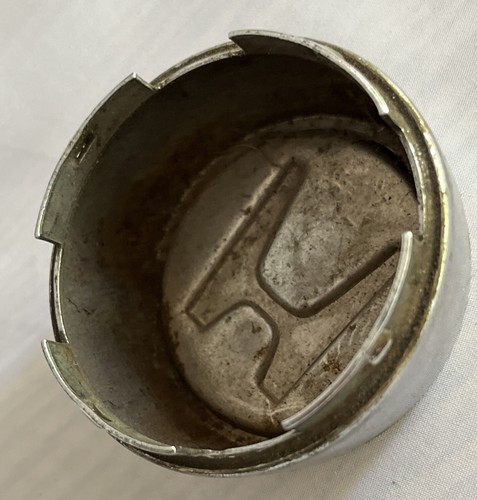 Honda Civic Wheel Center Hub Caps OEM 1979 - 1994 - Bild 7 von 7