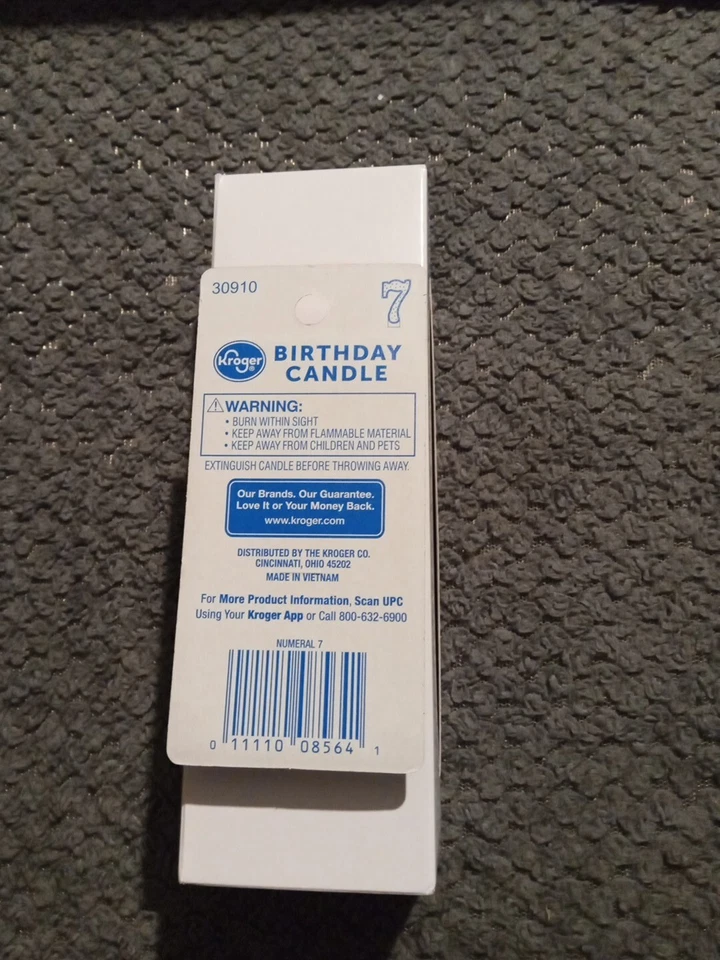 Lote De Seis ~ Número 7 Velas De Cumpleaños MARCA KROGER Blanco Con Borde Verde Lunares Foto 2 de 2