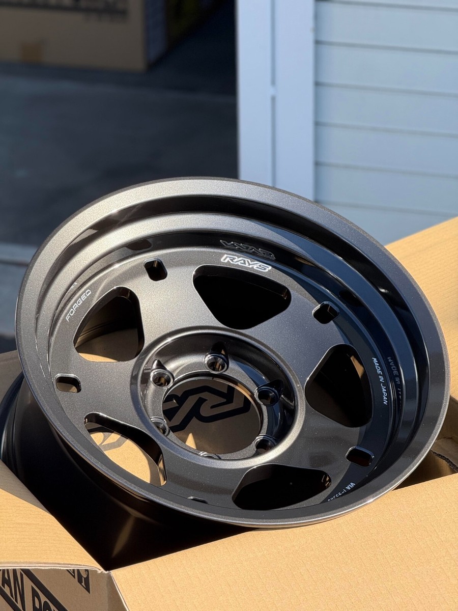 set of 4) Rays Offroad 05X 17x9 -20 6x139.7 Diamond Black Wheels