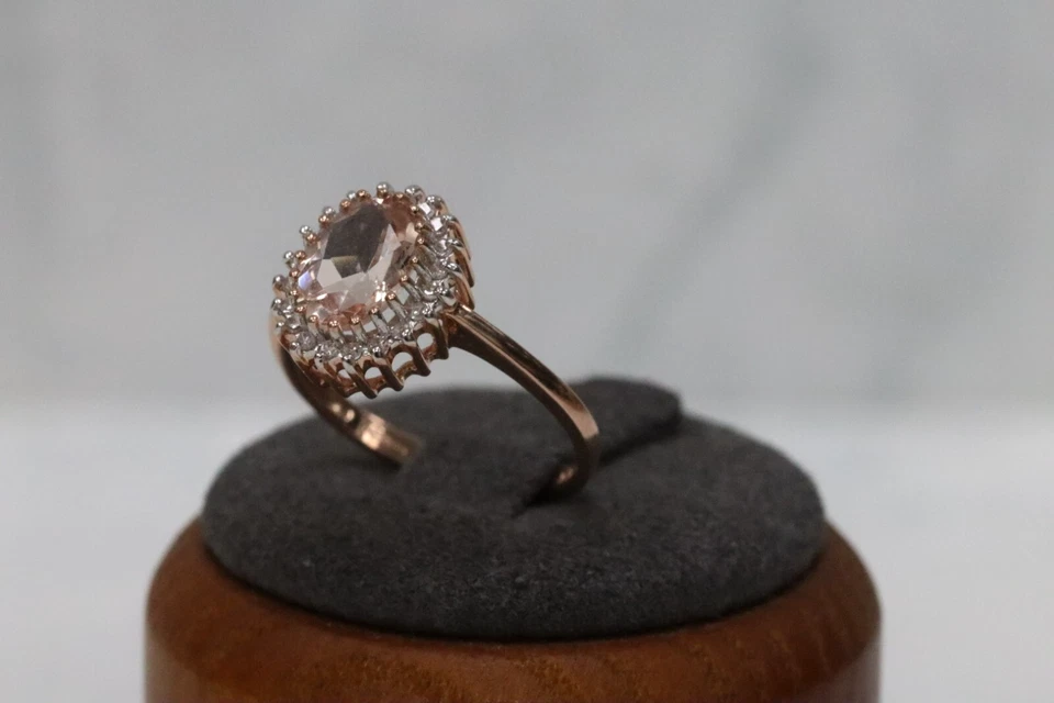 Anillo con racimo de diamantes y morganita de oro rosa de 9 quilates - talla J1/2 Foto 2 de 4