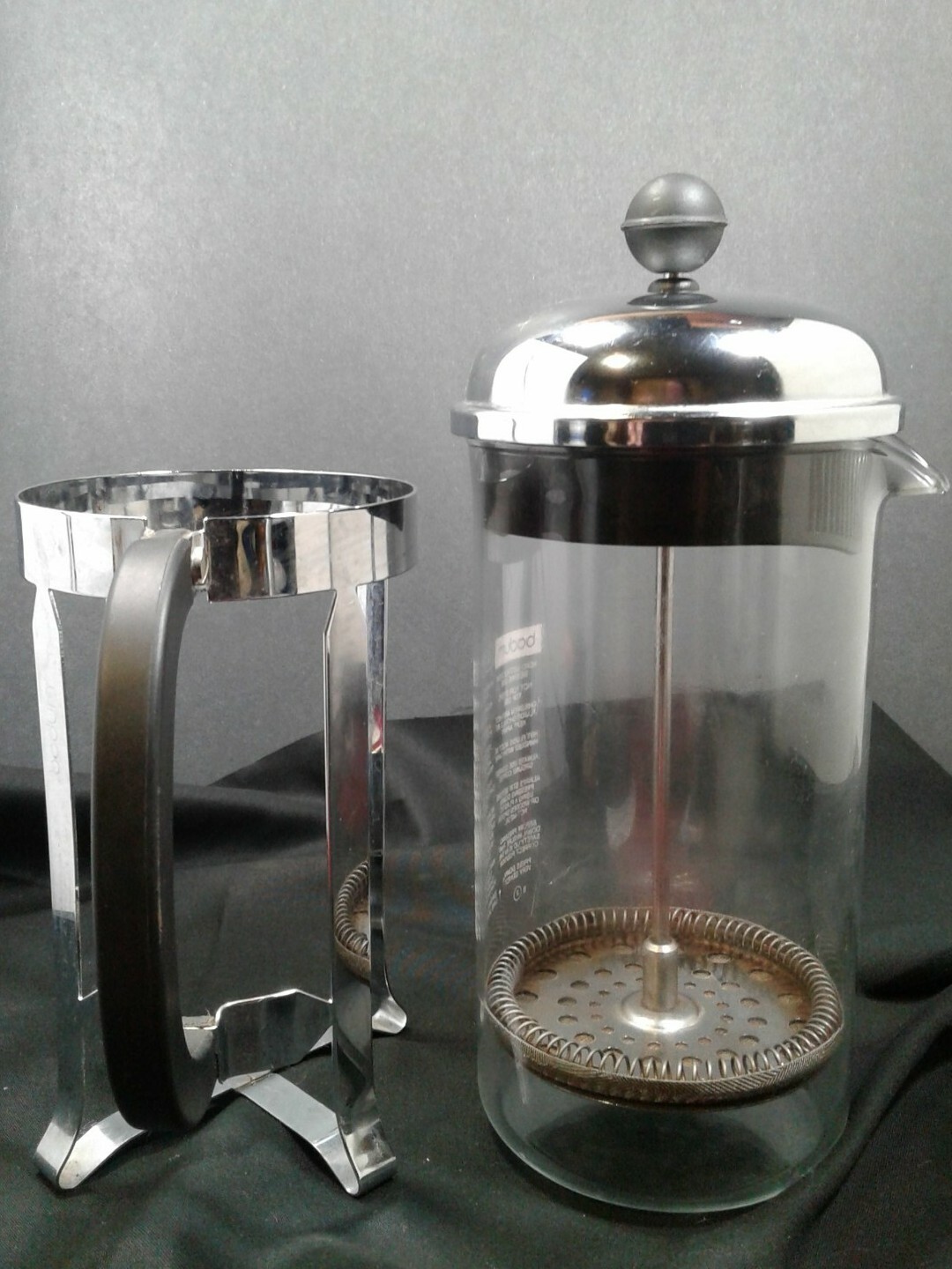 Bodum Java 4 Cup French Press Coffee Maker, 4 Cup Black