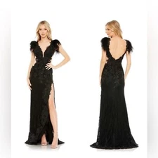 NWOT Mac Duggal 67782 Feather Cap Sleeve Lace Gown Size 0 Black
