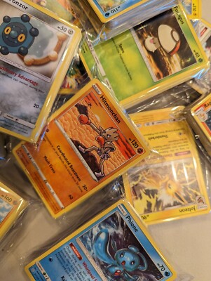 Pokemon TCG - 100 Card Packs