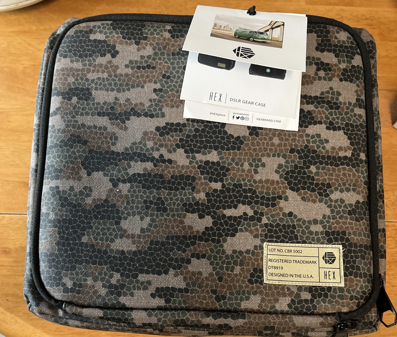 HEX DSLR Gear Case - Geo Camo - HX2099-GCMO Holiday Gift NWT