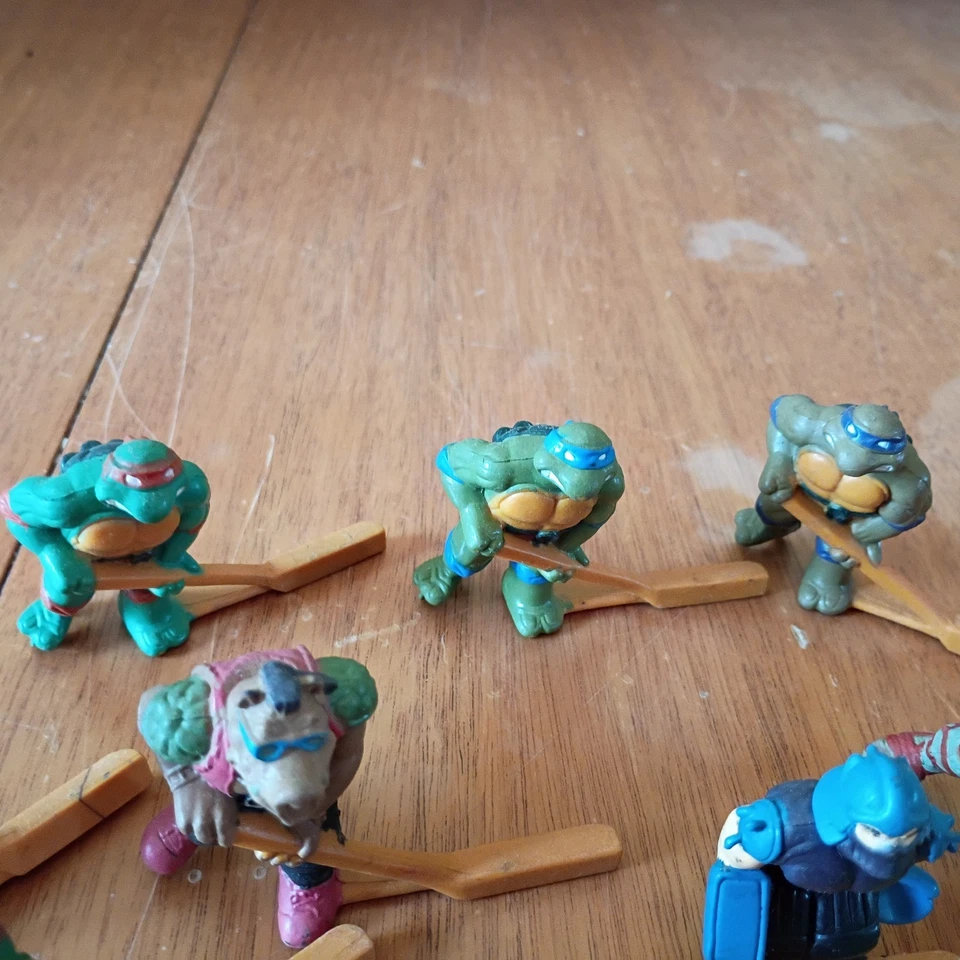 Tmnt 1990 Remco Alcantarilla Hockey Teenage Mutant Ninja Turtles Lote de 9 Foto 4 de 4