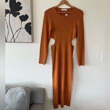 Elegant Orange Knit Dress / TAHLULAH