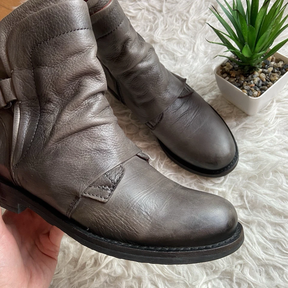 Botines Buffalo London para mujer de cuero gris con cremallera lateral Y2K 38 Foto 4 de 4