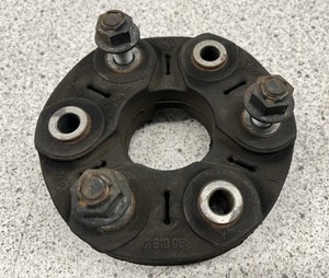 BMW F11 520D, Gelenkscheibe, 26117610061