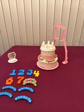 Vintage 1987 Fisher-Price Create-A-Cake Fun w/ Food Wedding /Birthday Play Set
