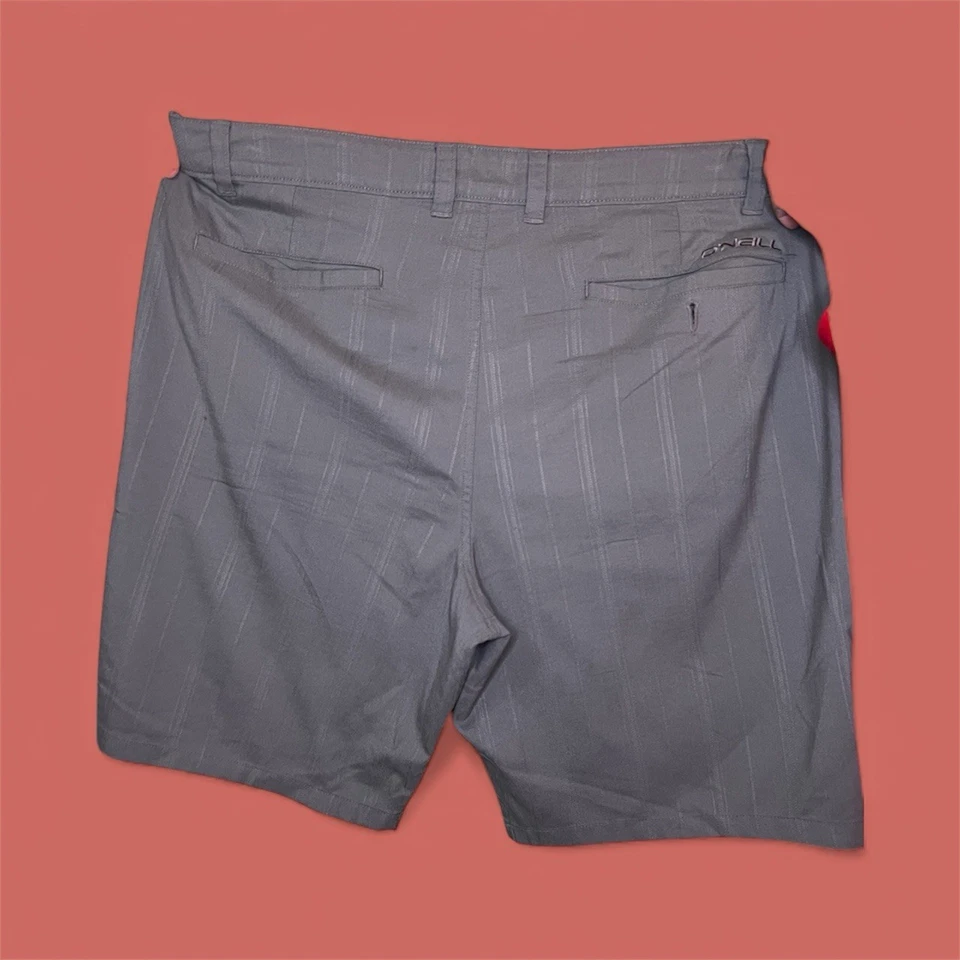 Pantalones Cortos O'Neill Para Hombre Talla 38 Gris Rayas Chino Frente Plano Verano Playa Vacaciones Foto 2 de 4