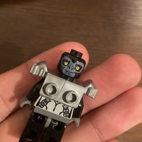 LEGO Legends of Chima Gorzan LOC068  Minifigure with Chest plate Armor Set 70130