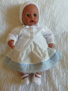 hand knitted dolls clothes