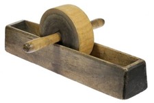 Młyn rolkowy, drewniany, około 1800 roku