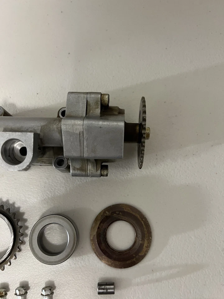 06-07 SUZUKI GSXR750 GSXR 750 GSXR600 MOTOR BOMBA ACEITE CADENA PERNO 2006 2007 Foto 2 de 4