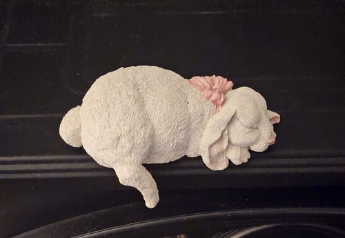 Vintage Collectible Sleeping"Ledge Bunny" Rabbit Figurine. White, pink accent 7"