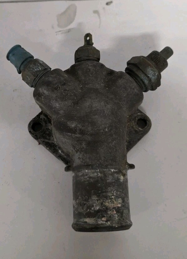 Toyota Supra Mk3 87-92 7MGTE 3 Port Thermostat Housing W/Sensors