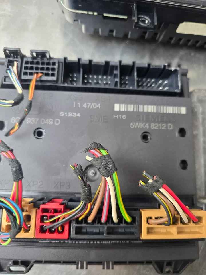 Kit centralina motore Skoda Fabia I 6y2 036906034JE - Immagine 3 di 4