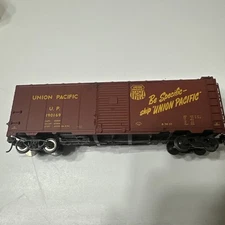 Trix 24900 HO Scale Union Pacific 40' Steel Box Car #190169 LN/Box