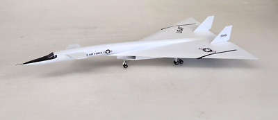 Sky Classics 1:200 North American Valkyrie 20001 Ref: SC368