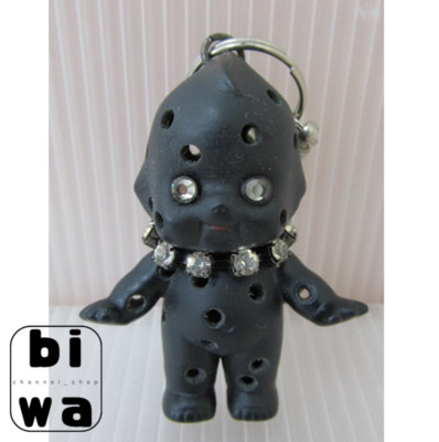 Kewpie Baby Schlüsselanhänger Anhänger TONO B.QP Swarovski schwarz durchbohrt...