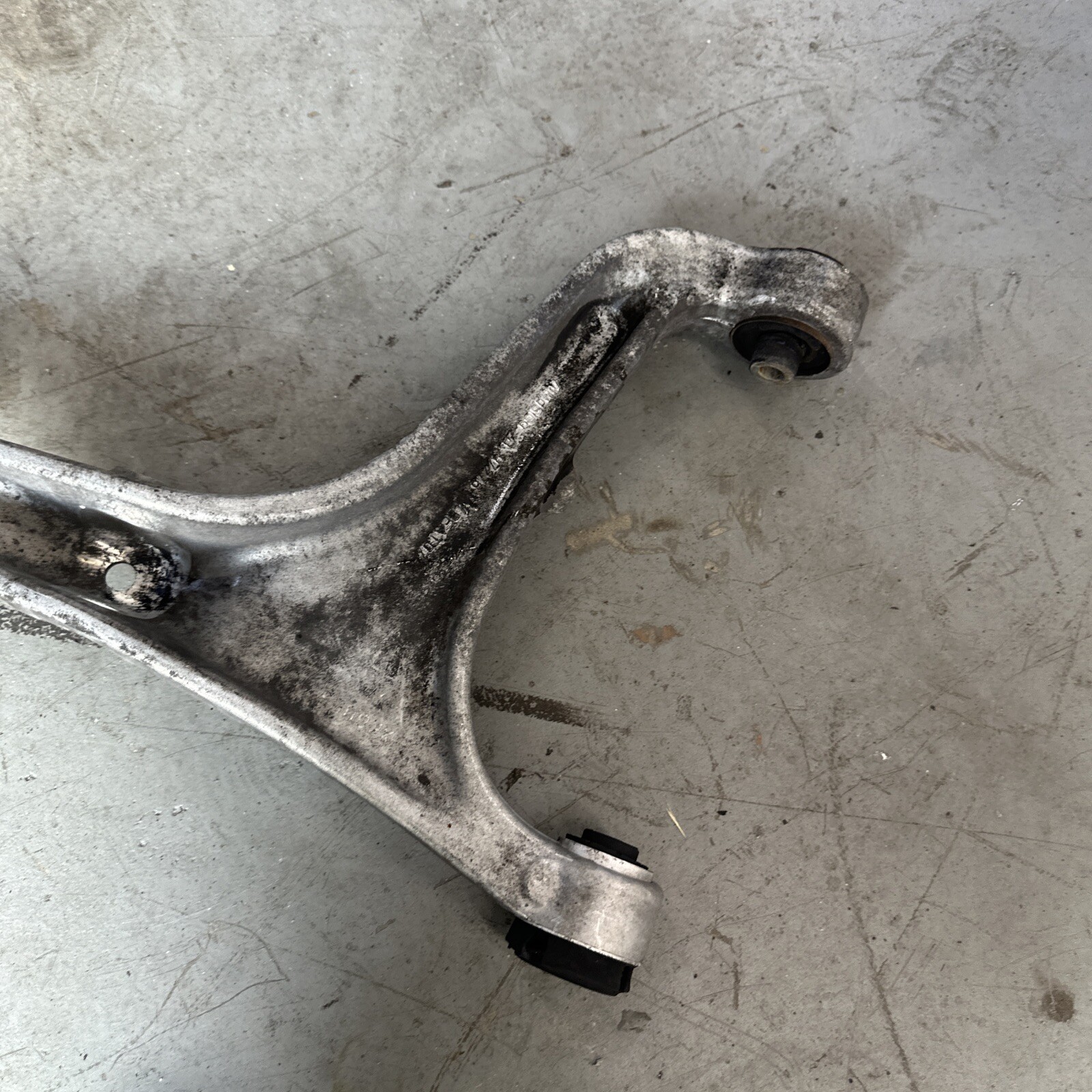 2014 - 2024 MASERATI GHIBLI FRONT LEFT SIDE LOWER CONTROL ARM OEM Part