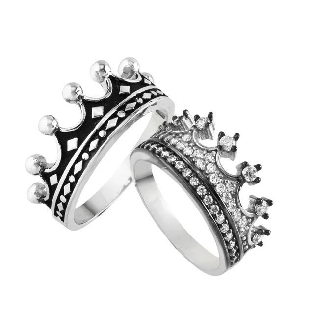 The white deals queen ring