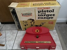 RARE 1963 EMENEE ELECTRONIC PISTOL  TARGET RANGE 2905 Box Play Set Target Only