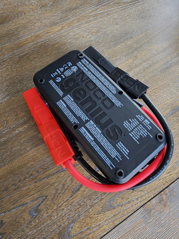 NOCO GB70 Boost HD Jump Starter 12V UltraSafe Lithium Portable Power