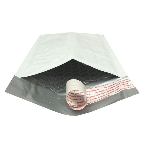 Bolsas de correo de burbujas de polietileno UOFFICE 250 4x8" - #000 blancas auto-sellantes - Imagen 5 de 11