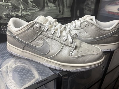 Nike Dunk Low SE Metallic Silver  DX3197-095 Size 11 Men