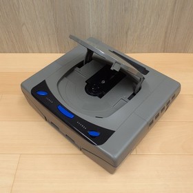 Japanese Sega Saturn Console Bundle with 2 Controllers & 6 Games HST-3210 Tested