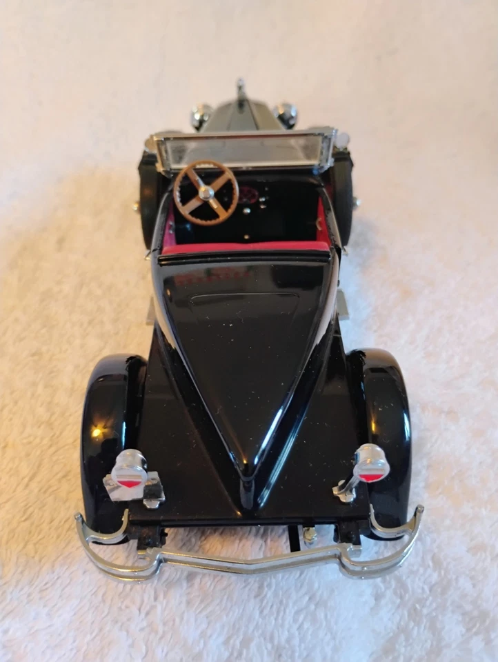 Danbury Mint 1:24 1927 Stutz Black Hawk Die Cast Car - Image 4 of 4