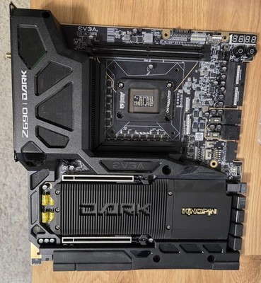 EVGA Z690 Dark Kingpin Intel Motherboard LGA 1700 E-ATX