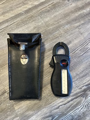 AMPROBE Clamp Ammeter, AC Voltmeter, OHMMETER + Case