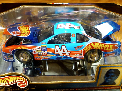 Hot Wheels Racing Select Nascar 1:24 Pontiac Grand Prix Stocker